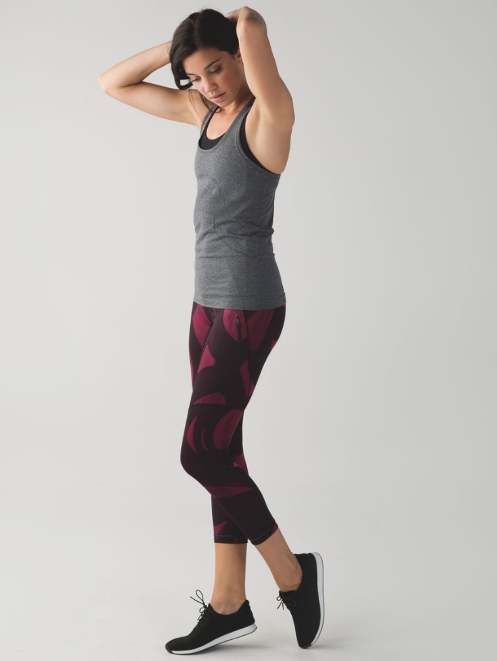 Lululemon All Sport Crop Leggings – Size 2 – Dashing Purple Black